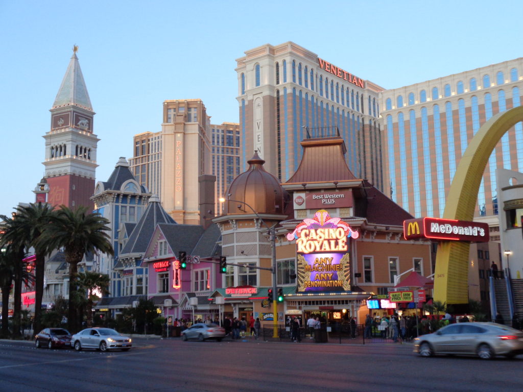 Casino Royale Hotel & Casino | VegasChanges