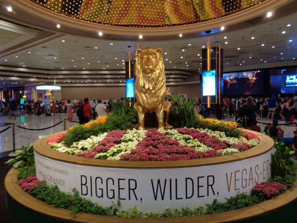 MGM Grand Leo the lobby Lion Changes | VegasChanges