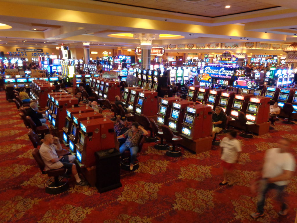 south point casino table games