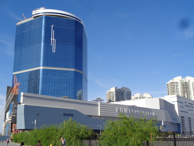 Fontainebleau Las Vegas announces opening, launches recruiting website